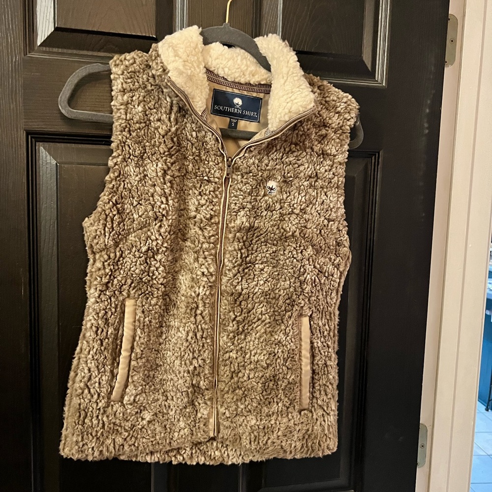 Southern Shirt Ladies Vest - Size Small - worn once